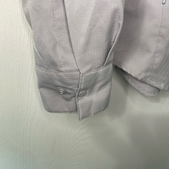 Columbia PFG Omni-Shade Light Weight Light Gray Clip Button-Up Shirt Size Small - Picture 7 of 12